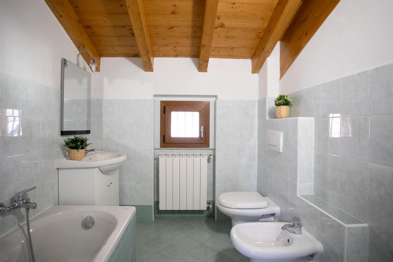 Iseolakerental - Appartamento Iris Solto Collina Eksteriør billede
